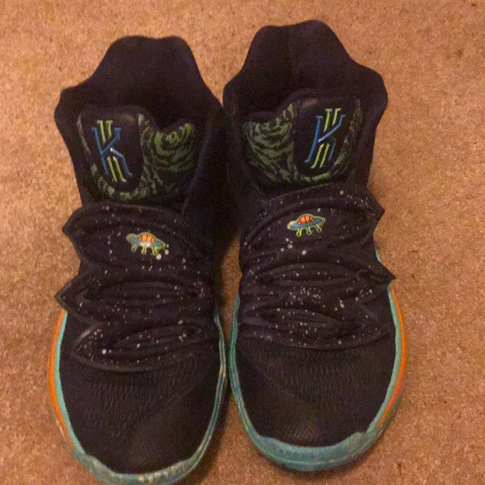 Nike KD Alien High Tops - Basketball